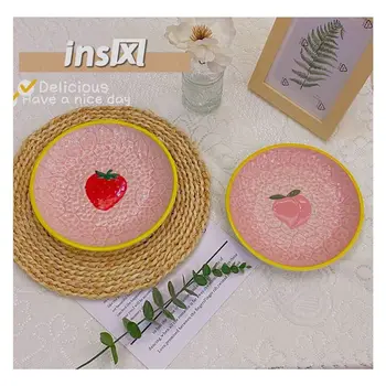 Креативная 8-дюймовая домашняя обеденная тарелка с рельефом в виде персика и клубники в стиле Ins, ручная роспись, выпечка десерта на завтрак, мультяшное сердце девушки